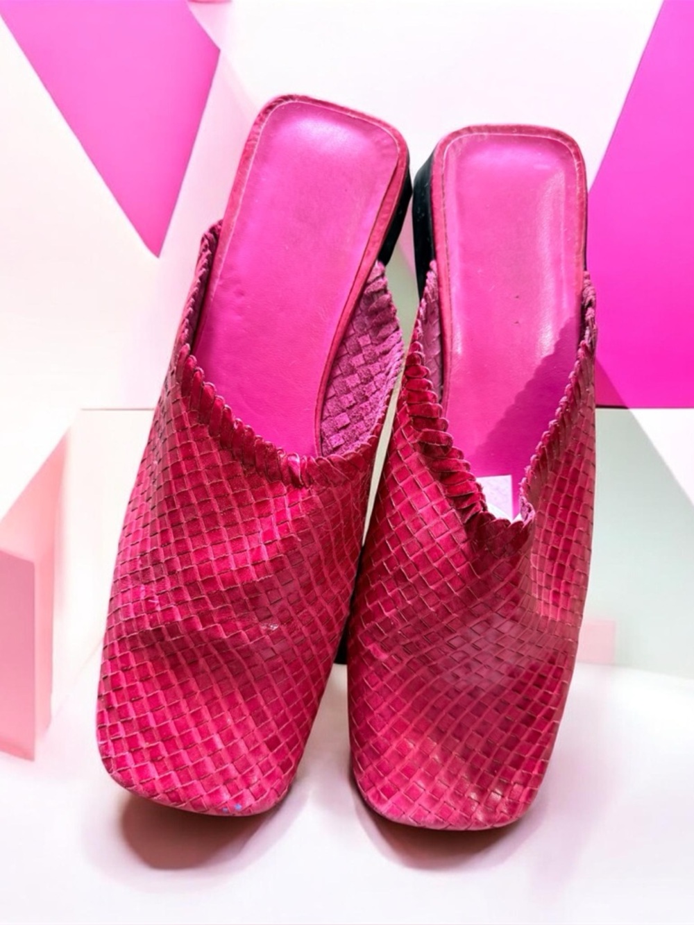 Hot Pink Woven Slide Mules - Women Vintage Sz.7 GUC